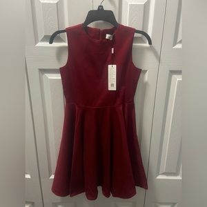 Girl’s Holiday Dress